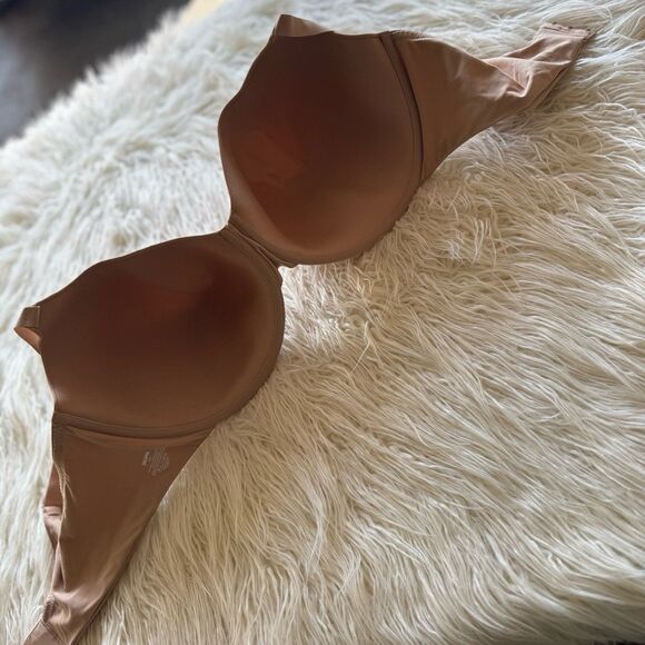 Skims Fits Everybody T-Shirt Bra Clay Size 46DDD - Picture 8 of 9